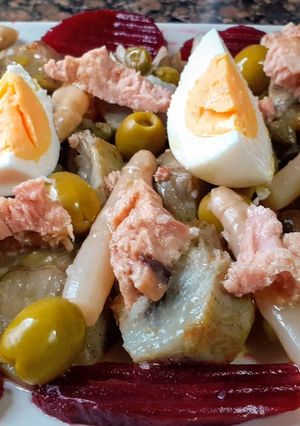 Una foto de Ensalada de alcachofas