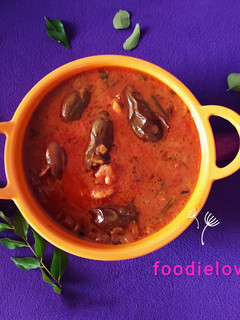 இறால் கத்திரிக்காய் குழம்பு (Iraal Kathirikai Kulambu Recipe in செய்முறை முக்கிய புகைப்படம்