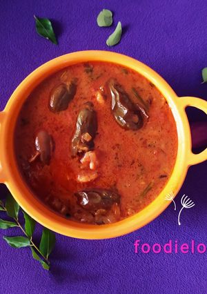 இறால் கத்திரிக்காய் குழம்பு (Iraal Kathirikai Kulambu Recipe in செய்முறை முக்கிய புகைப்படம்