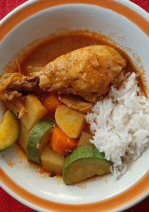 Una foto de Pollo 🐥 al V8 fácil, sin aceite con mucho sabor