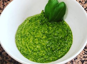 Foto de Pesto com amêndoas
