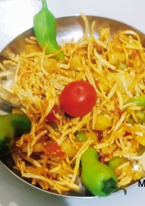 ફરાળી ભેળ (Farali Bhel Recipe in Gujarati) રેસીપી મુખ્ય ફોટો