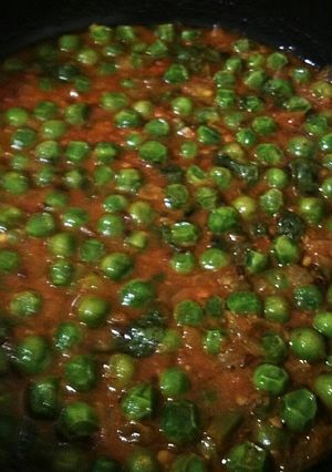 A picture of Hare matar ki ghugni.