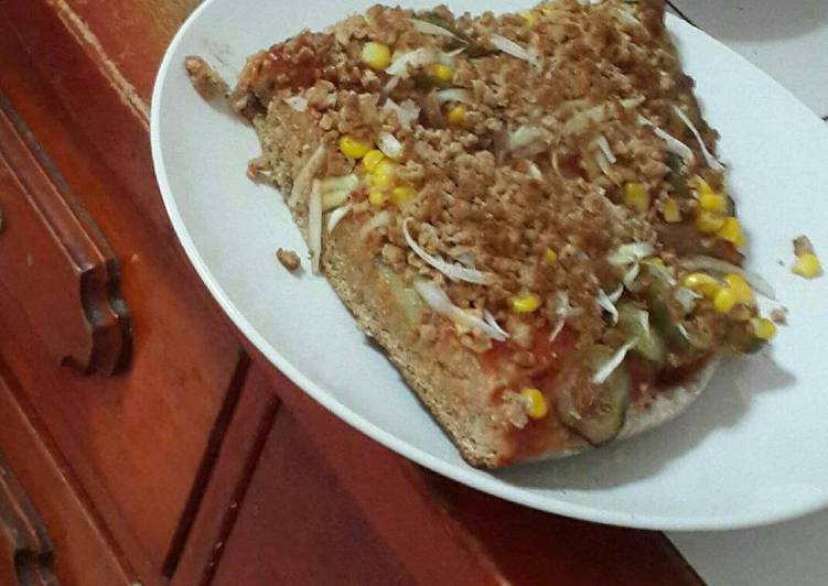 Whole wheat vegan pizza