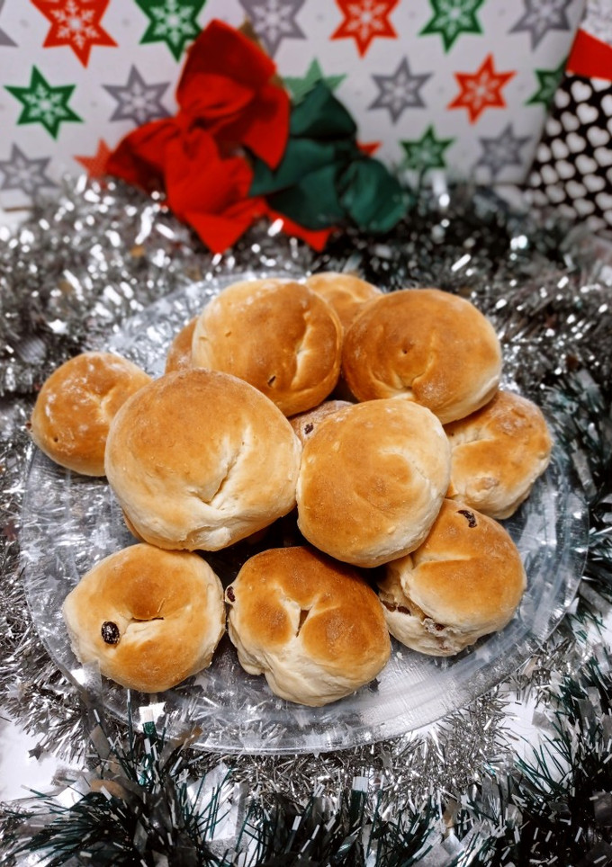 Una foto de Panecillos dulces con pasas