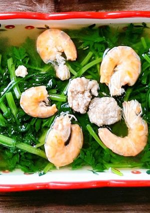 Hình của món Canh tần ô nấu tôm thịt.
