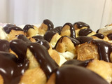 Bocaditos de nata cubiertos de chocolate