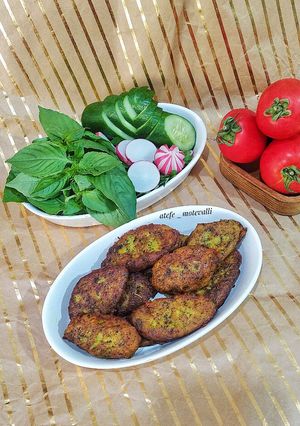 عکسی از دستور کتلت مرغ وگوشت