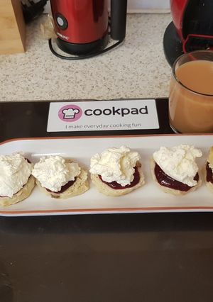 A picture of Afternoon Cream Tea's 😉.