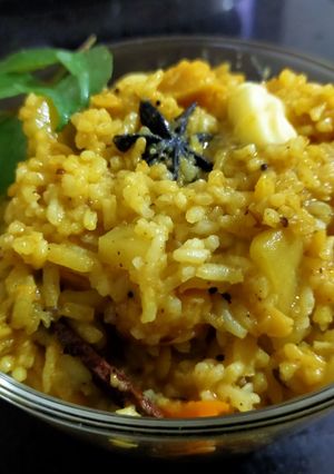 A picture of Masala Khichdi.