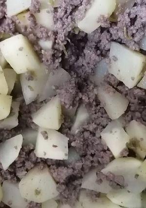 Una foto de Picadillo con papas en caldo