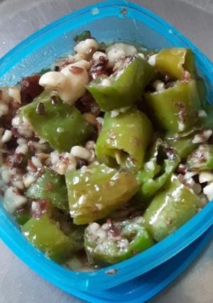 A picture of Green chilli sabzi.