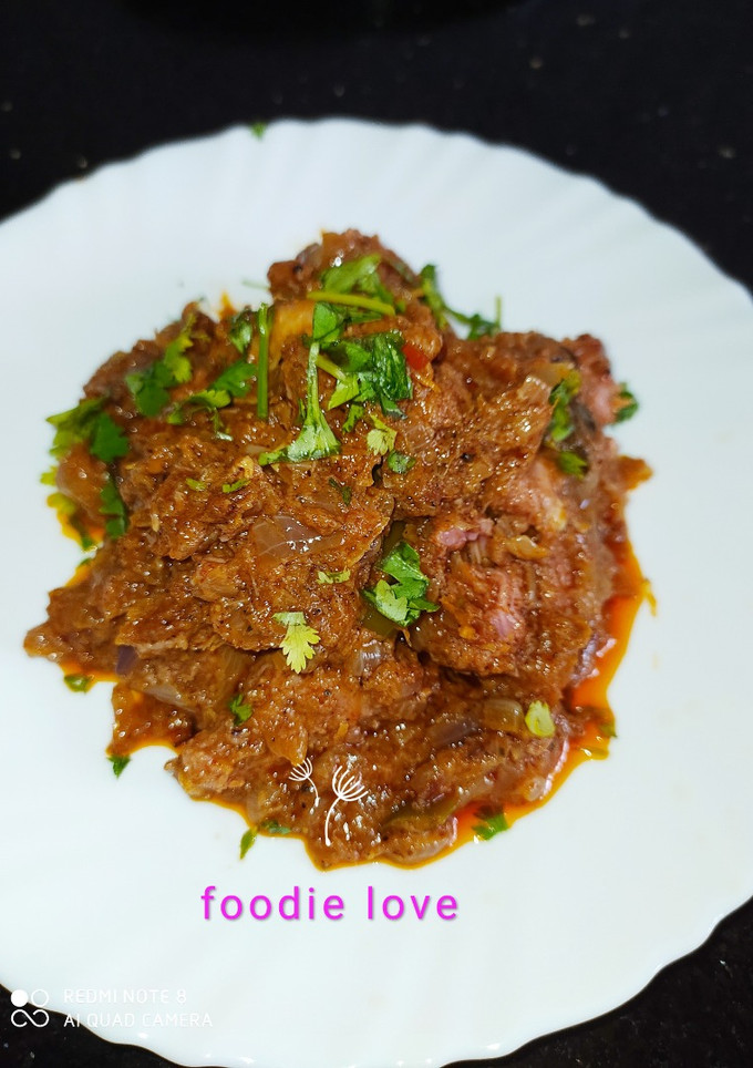 மட்டன் சுக்கா (Mutton sukka Recipe in Tamil) செய்முறை முக்கிய புகைப்படம்