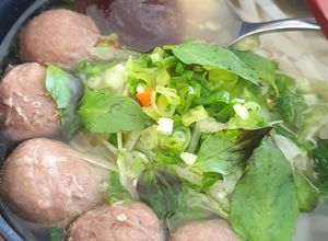 Foto resep Homemade Vietnamese Pho with short ribs and meatballs