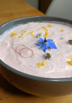 Une photo de 🌱 Tartinade de radis rose chèvre miel