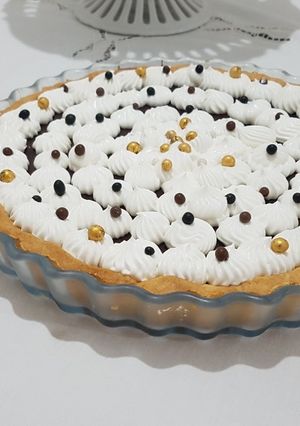 Une photo de Tarte au chocolat, banane et caramel au beurre salé