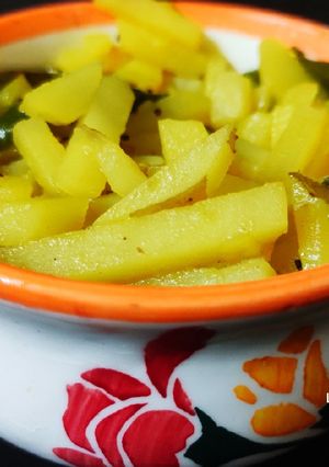 হিং আলু চচ্চড়ি (hing aloo chacchari recipe in Bengali) রেসিপির প্রধান ছবি