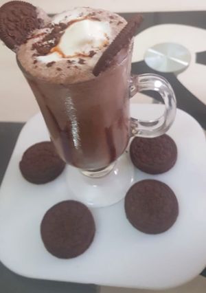 A picture of Oreo milkshake.
