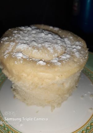 Una foto de Mug cake o bizcochuelo en taza de vainilla