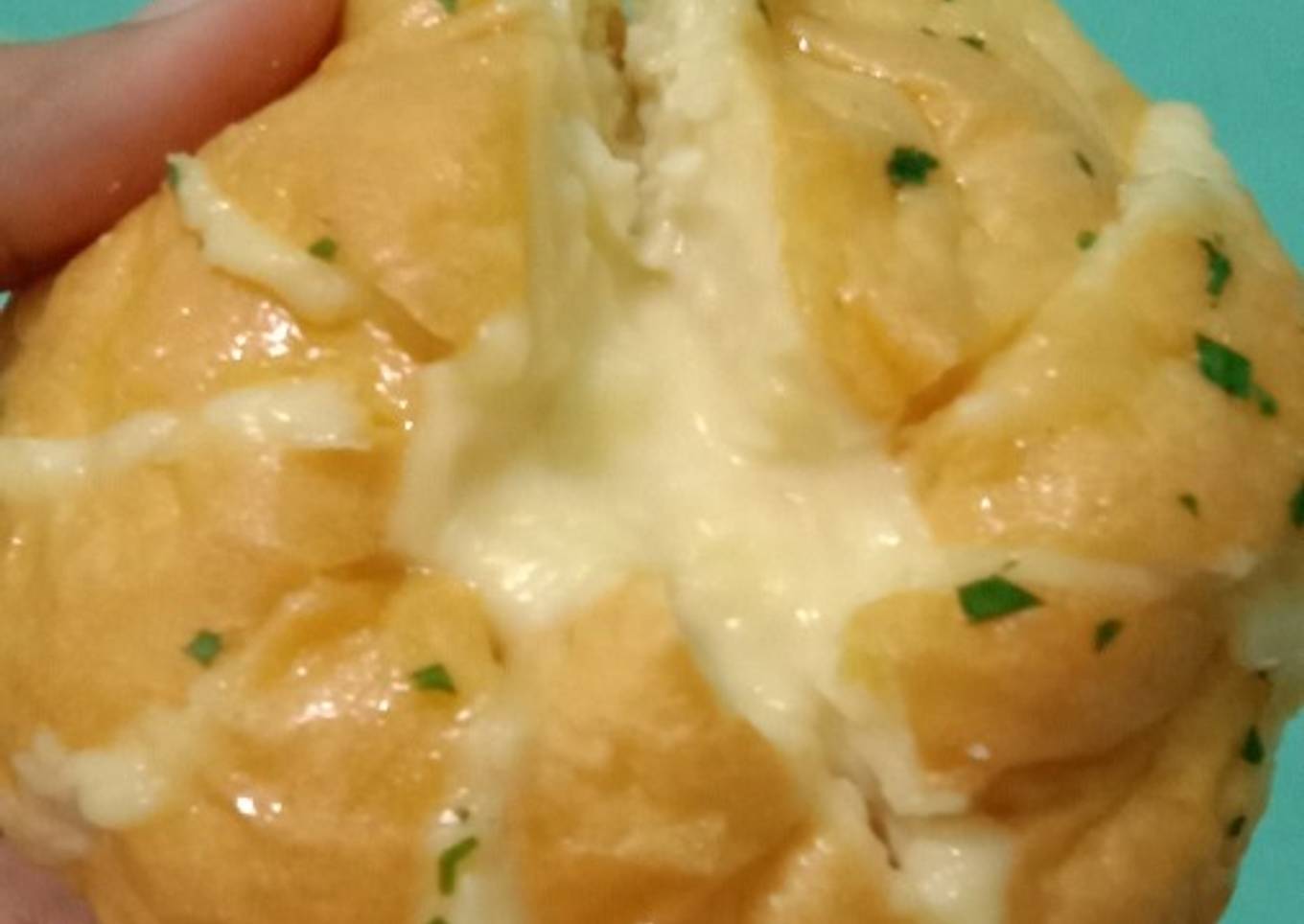 Korean garlic chesee bread π§ππ€€