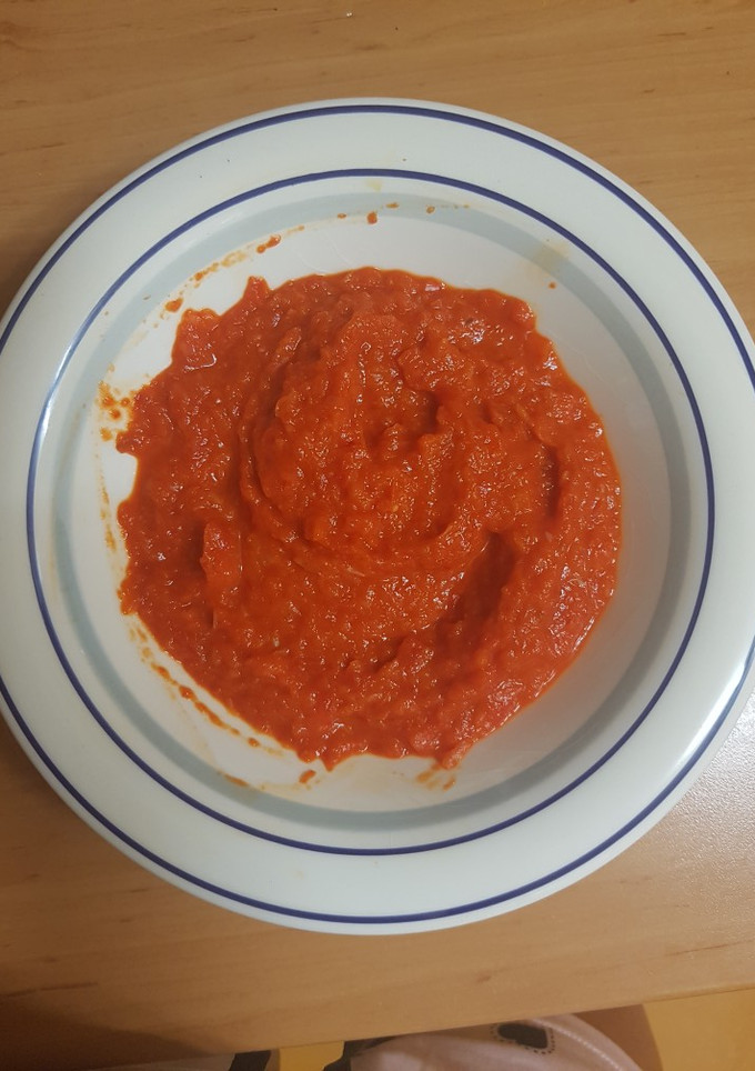 Una foto de Salsa de pimiento rojo