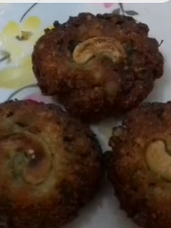 வெஜ் ஹரபரகபாப் (Veg harabara kebab recipe in tamil) செய்முறை முக்கிய புகைப்படம்