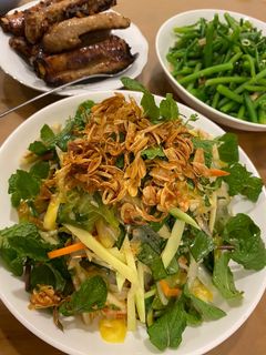 Hình của món Gỏi sứa.