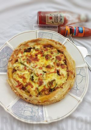 A picture of Deep dish baked potatoes.