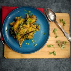 A picture of Aloo Baingan.