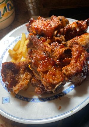 Una foto de Costillas en salsa de barbacoa