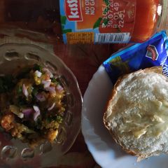 A picture of Pav bhaji.