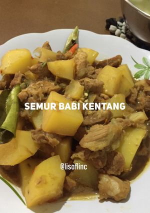 Foto resep Semur babi kentang