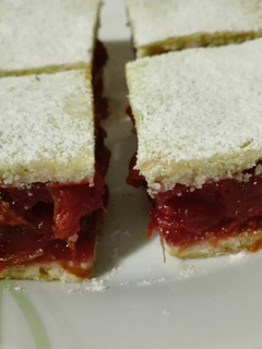 Meggyes pite recept fotója
