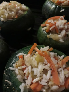 Una foto de Zapallitos rellenos muy fáciles!!