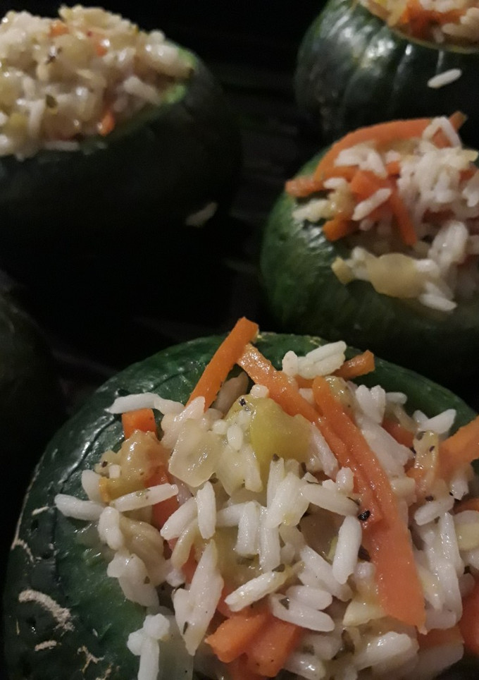 Una foto de Zapallitos rellenos muy fáciles!!