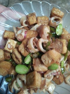 Foto resep Tumis Tahu Cumi Pete Pedas