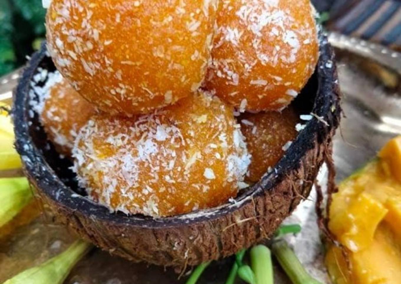 Mango coconut ladoo