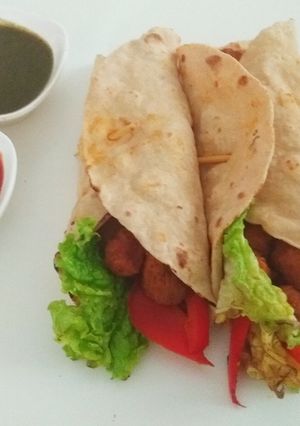 A picture of Soya Chunks Wrap.