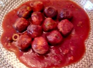 Una foto de Ricas!!! Albóndigas de Atún en Salsa de Tomate