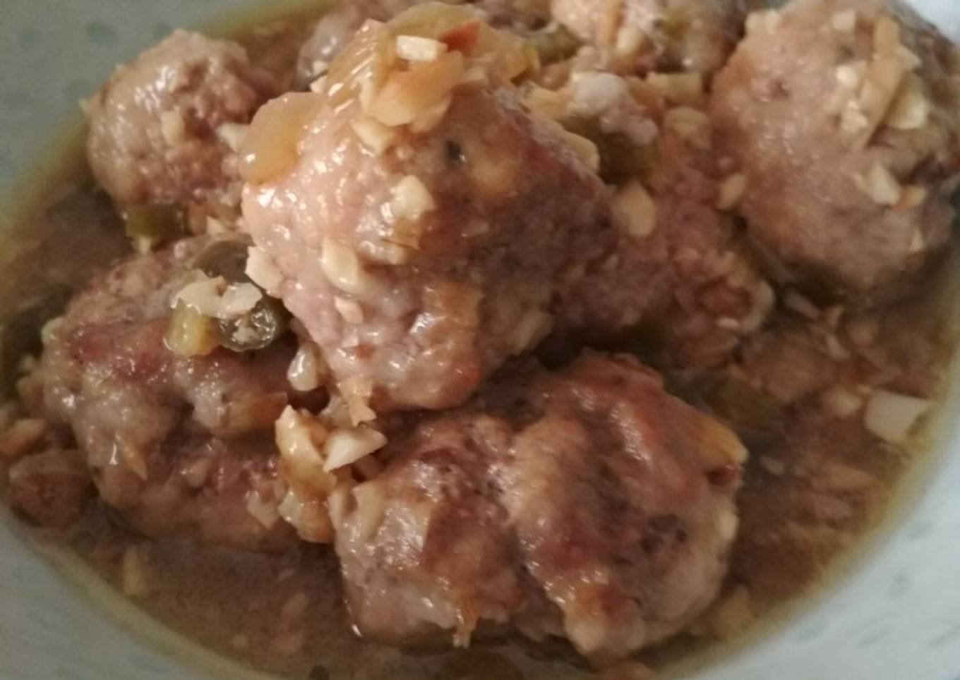 Albóndigas con salsa de almendras