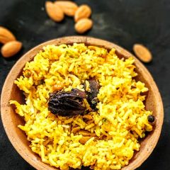 A picture of Kashmiri pulao.