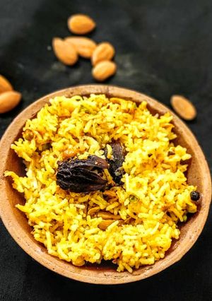 A picture of Kashmiri pulao.