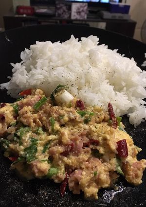 รูปของ แหนมผัดไข่