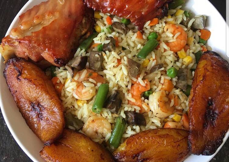Fried rice with plantain