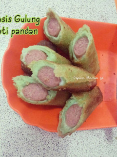 Foto resep Sosis gulung roti tawar pandan