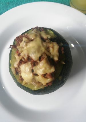 Una foto de Zapallos Italianos rellenos con Changles