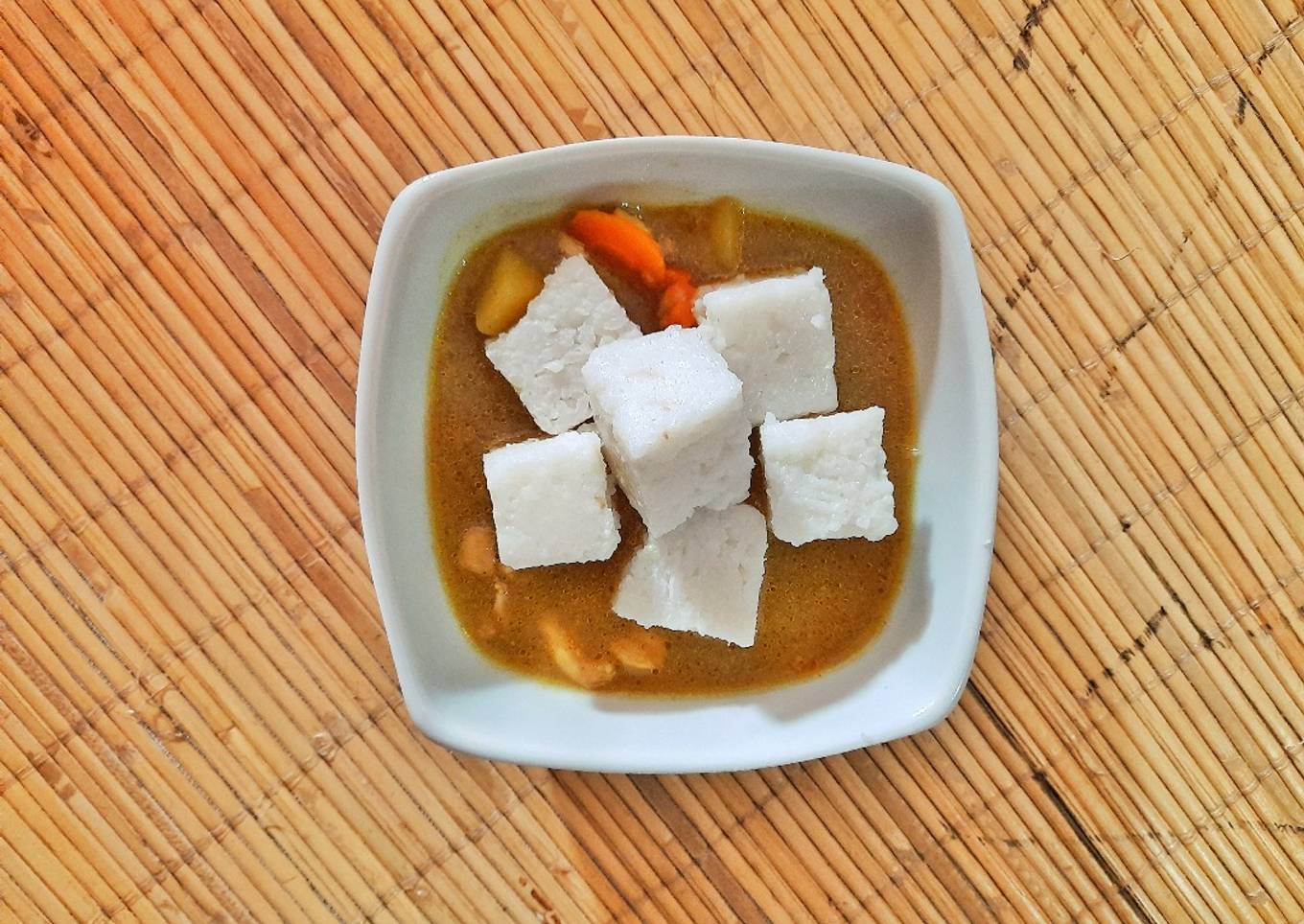 Ketupat Tanpa Janur Enak Simpel