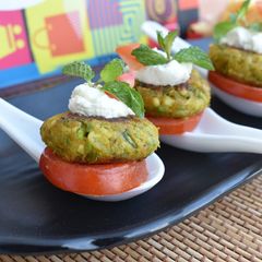 A picture of Raw Banana Kababs.