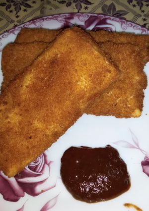 A picture of Chicken cheese roll.