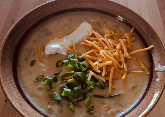 How to Make Homemade Loaded Baked Potato Soup